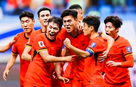 LOL官网-中超转会期再迎强敌，阿斯顿维拉主帅复盘，主帅态度——引发热议，训练强度明显提升的简单介绍